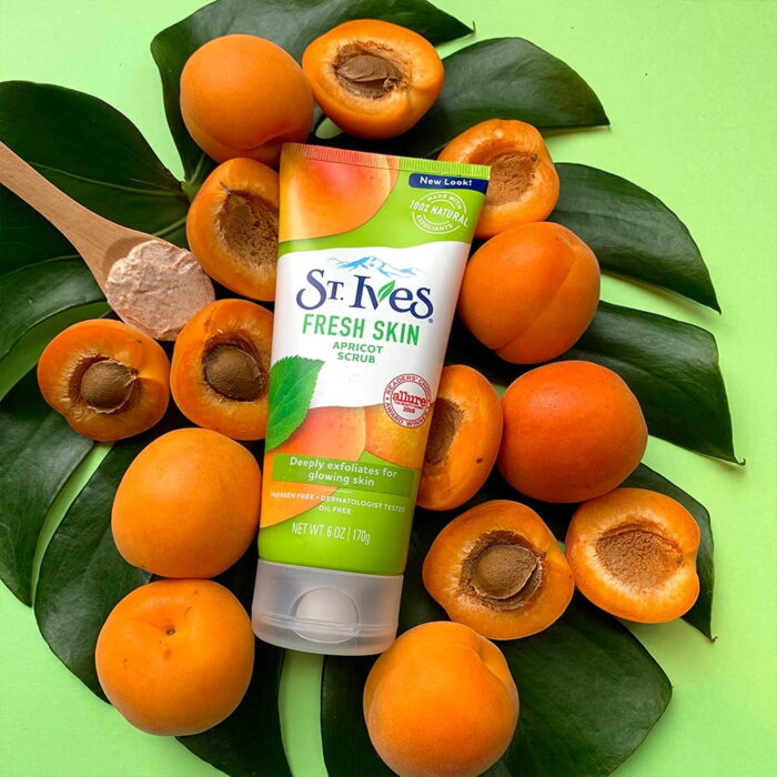 St. Ives Apricot Face Scrub: Exfoliate & Reveal Fresh Skin (170g) - Image 4